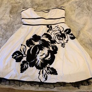 Speechless Dress- Size 7